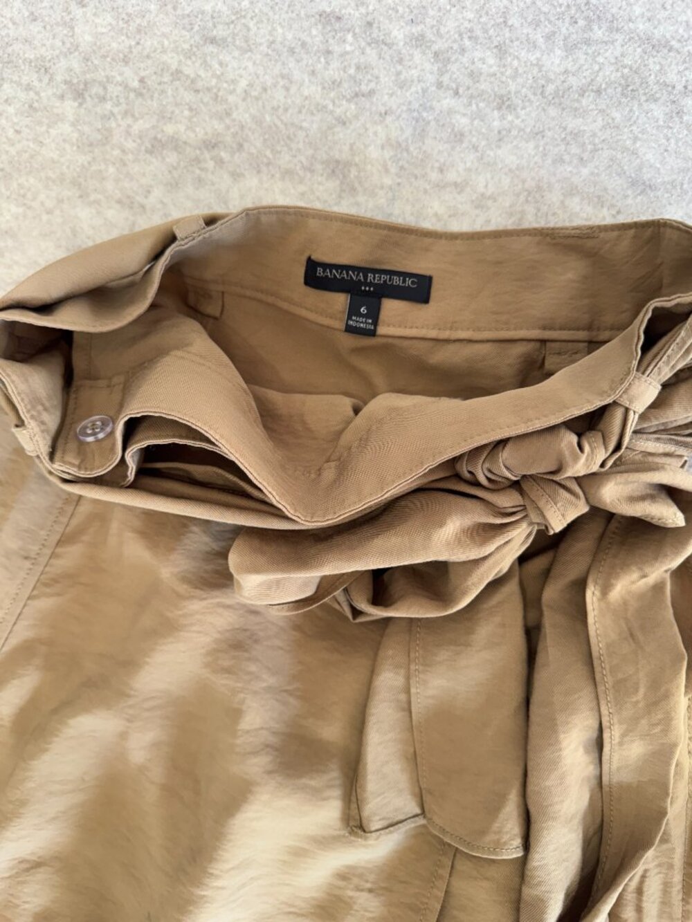 Banana Republic Khaki Wrap Midi Skirt Tie Waist A Line Utility Size 6 - Picture 5 of 8